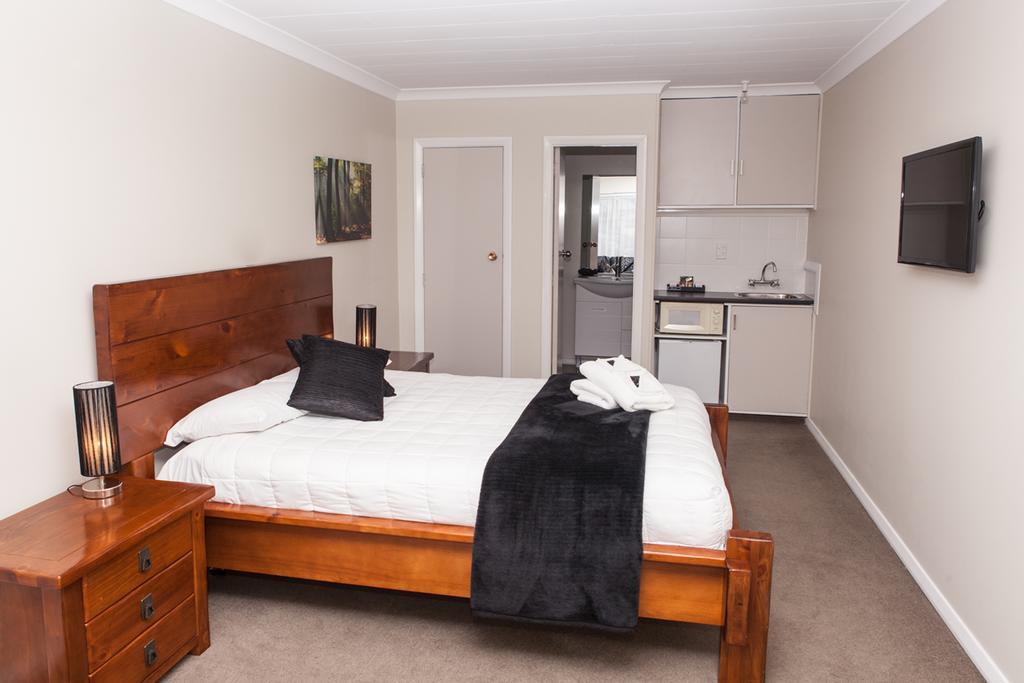 Picton Accommodation Gateway Motel Buitenkant foto